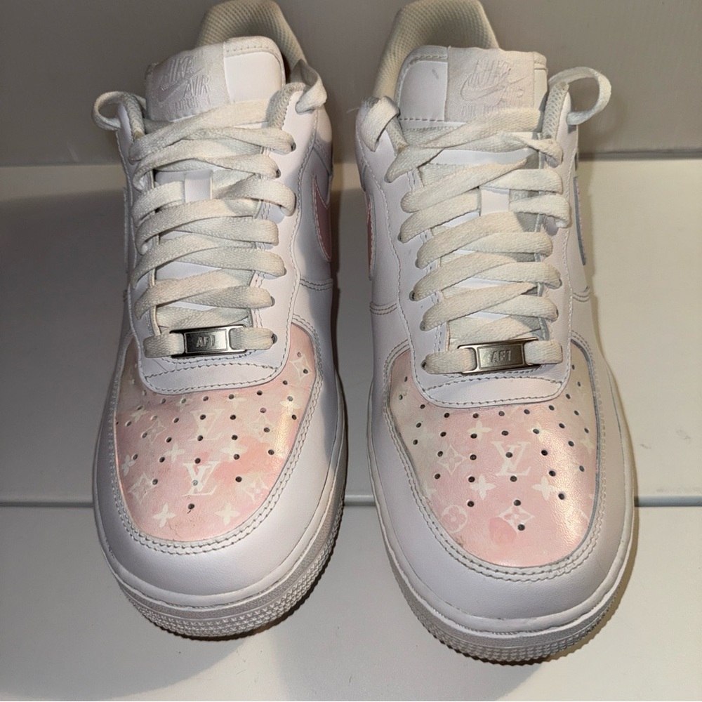 Nike White/Light Pink Air Force 1 Sneakers custom Louis Vuitton logo women sz:11